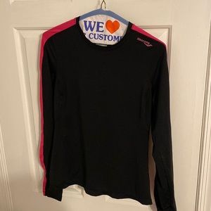 Saucony running shirt